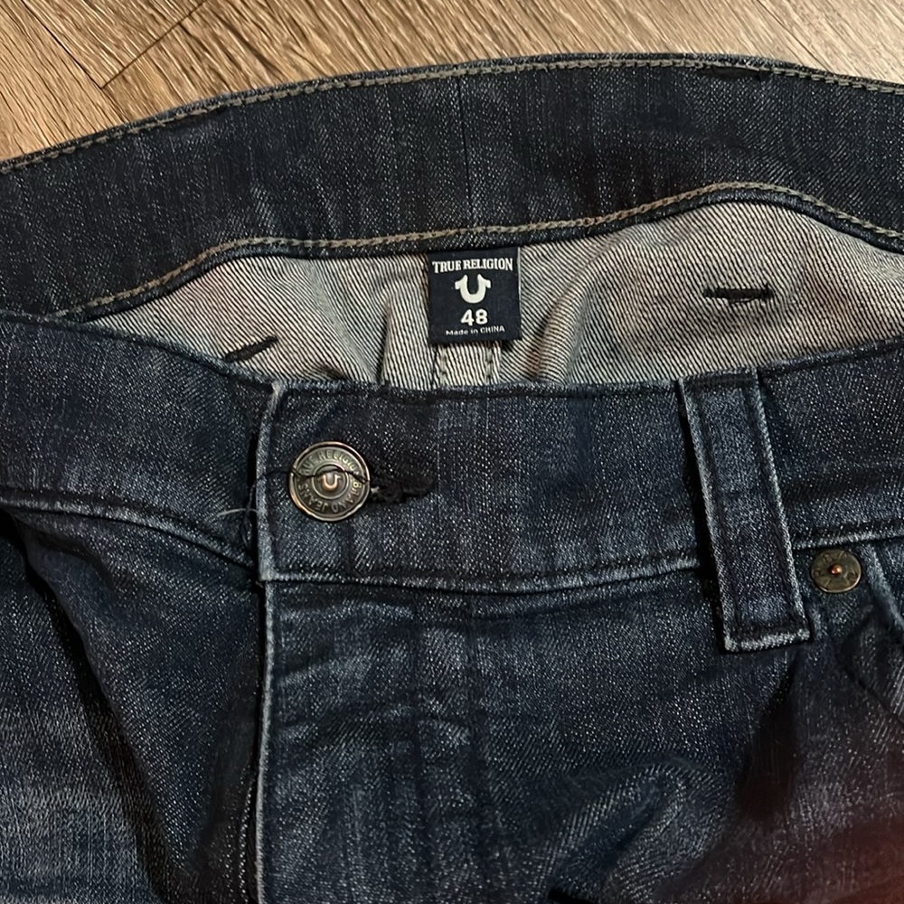 True Religion Ricky Relaxed Straight Jean - Picture 4 of 6